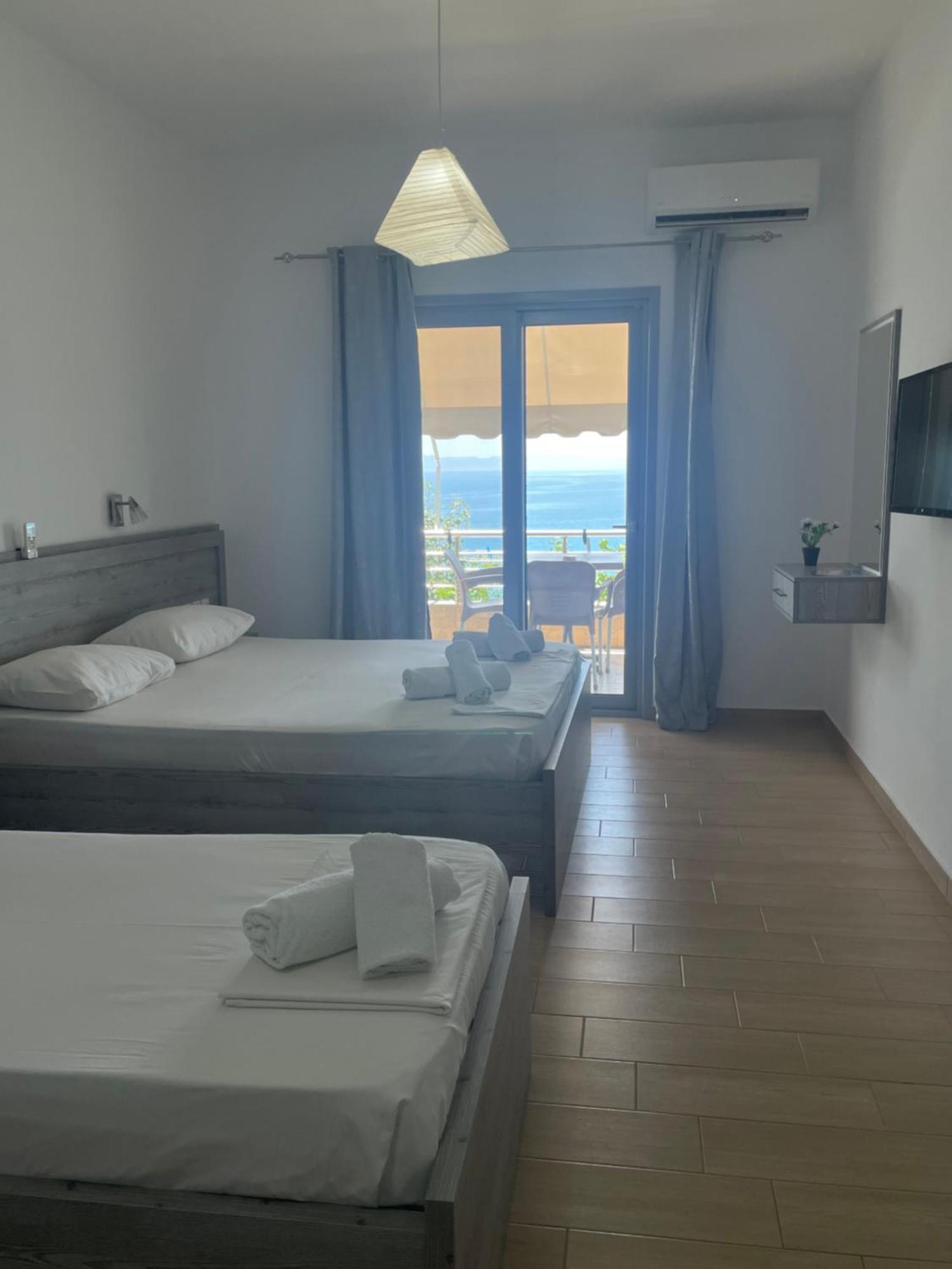 Blue Sea Apartments Qeparo Exterior foto